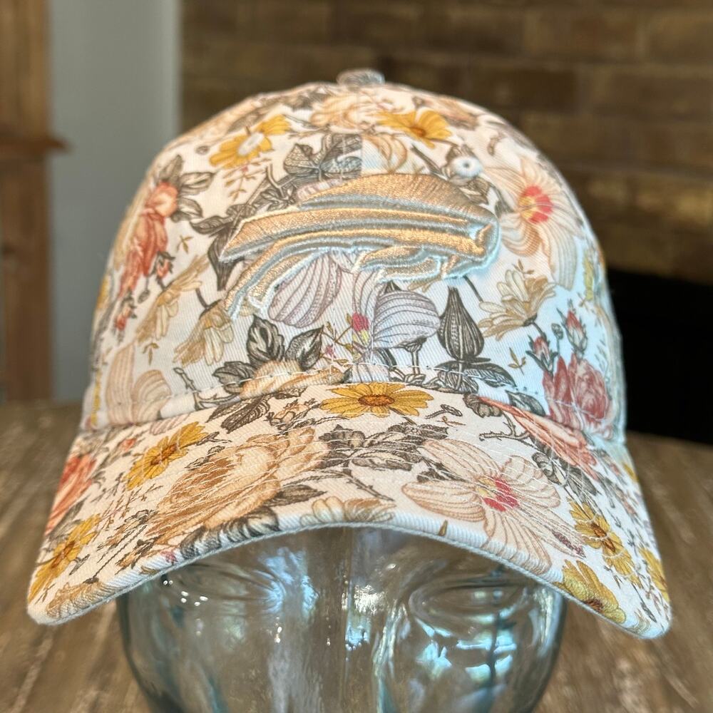 New Era Buffalo Bills Bloom 9TWENTY Adjustable Strapback Hat Cap Cream Women’s